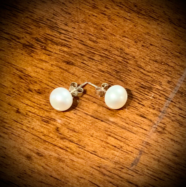 Pearl Stud Earrings - Horse Country Trading Company