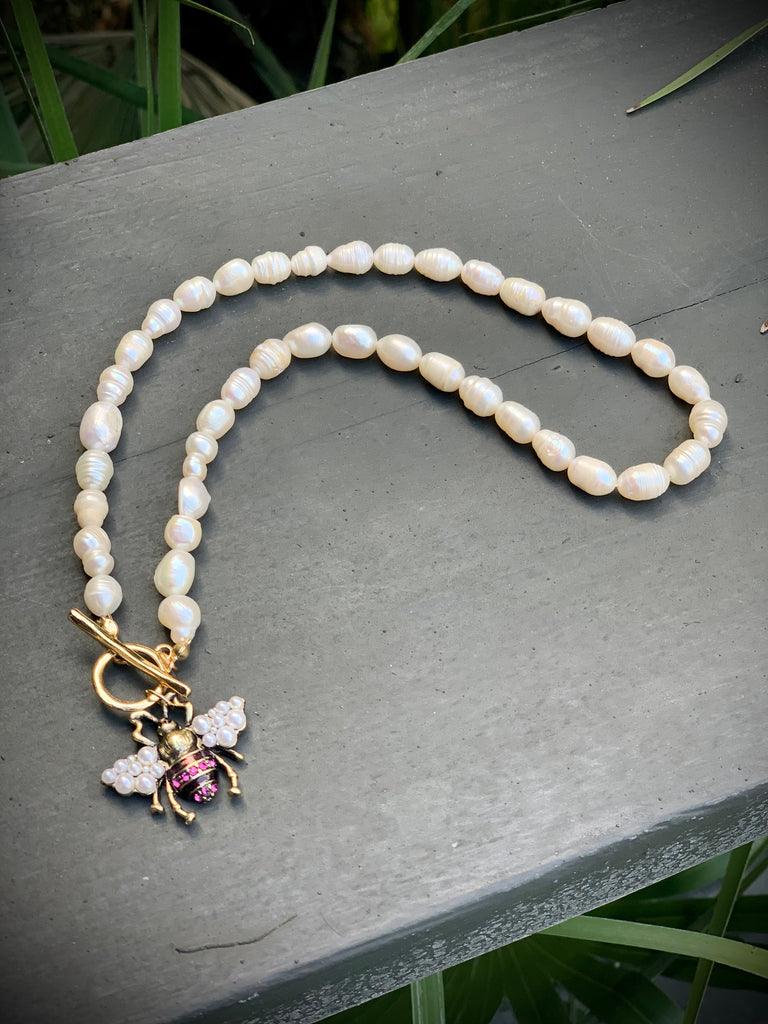 Pearl Bee Choker Necklace Horse Country Trading Company