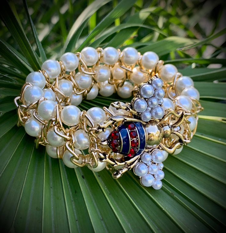 Tri-Strand Pearl Bee Bracelet - Horse Country Trading Company
